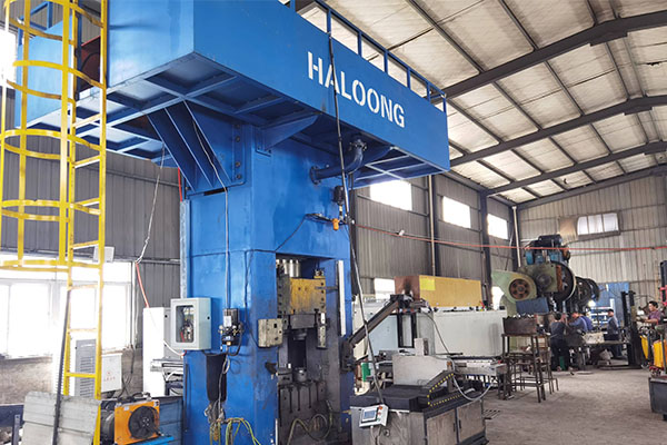 客戶生產(chǎn)現(xiàn)場(chǎng) 客戶生產(chǎn)現(xiàn)場(chǎng)