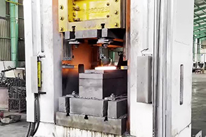 伺服螺旋壓力機(jī) 伺服螺旋壓力機(jī)